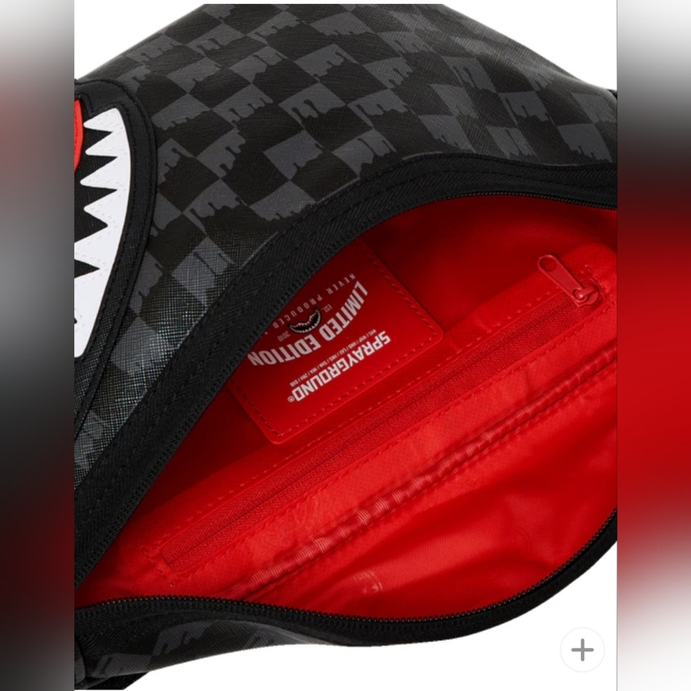 Sprayground SHARKS IN PARIS THUNDERDRIP SAVVY CROSSBODY - Picture 4 of 11